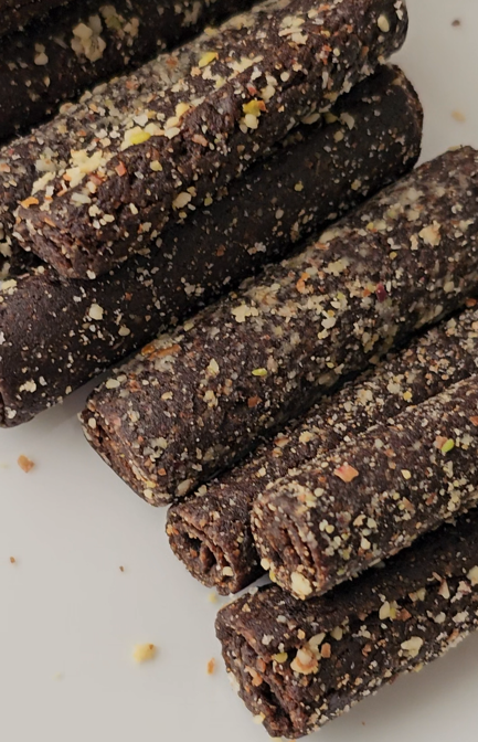 Nutty Orange Rollups – Gluten-Free Citrus Snack with Almond Flour, Carob & Dates